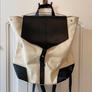 NWOT Deux Lux canvas backpack